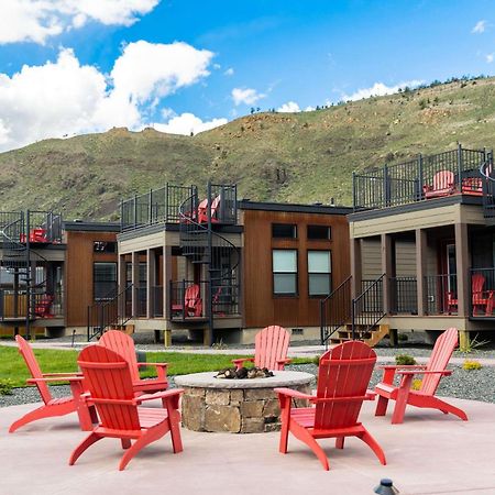 The Ridgeline Hotel At Yellowstone, Ascend Hotel Collection Gardiner Zewnętrze zdjęcie